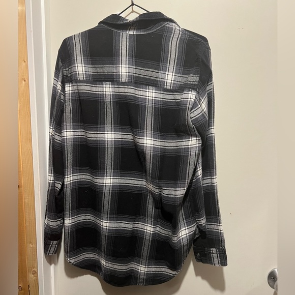 5/$20 Abercrombie and Fitch Flannel - Picture 4 of 4